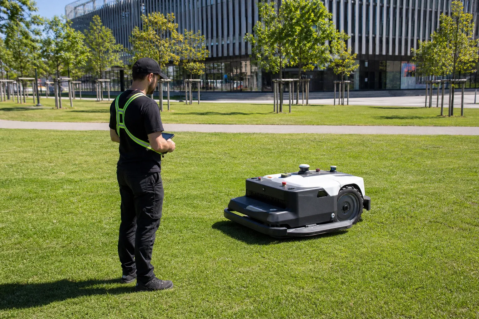 Desert Rotor devient Desert Robotics : cap sur l'architecture de commande autonome