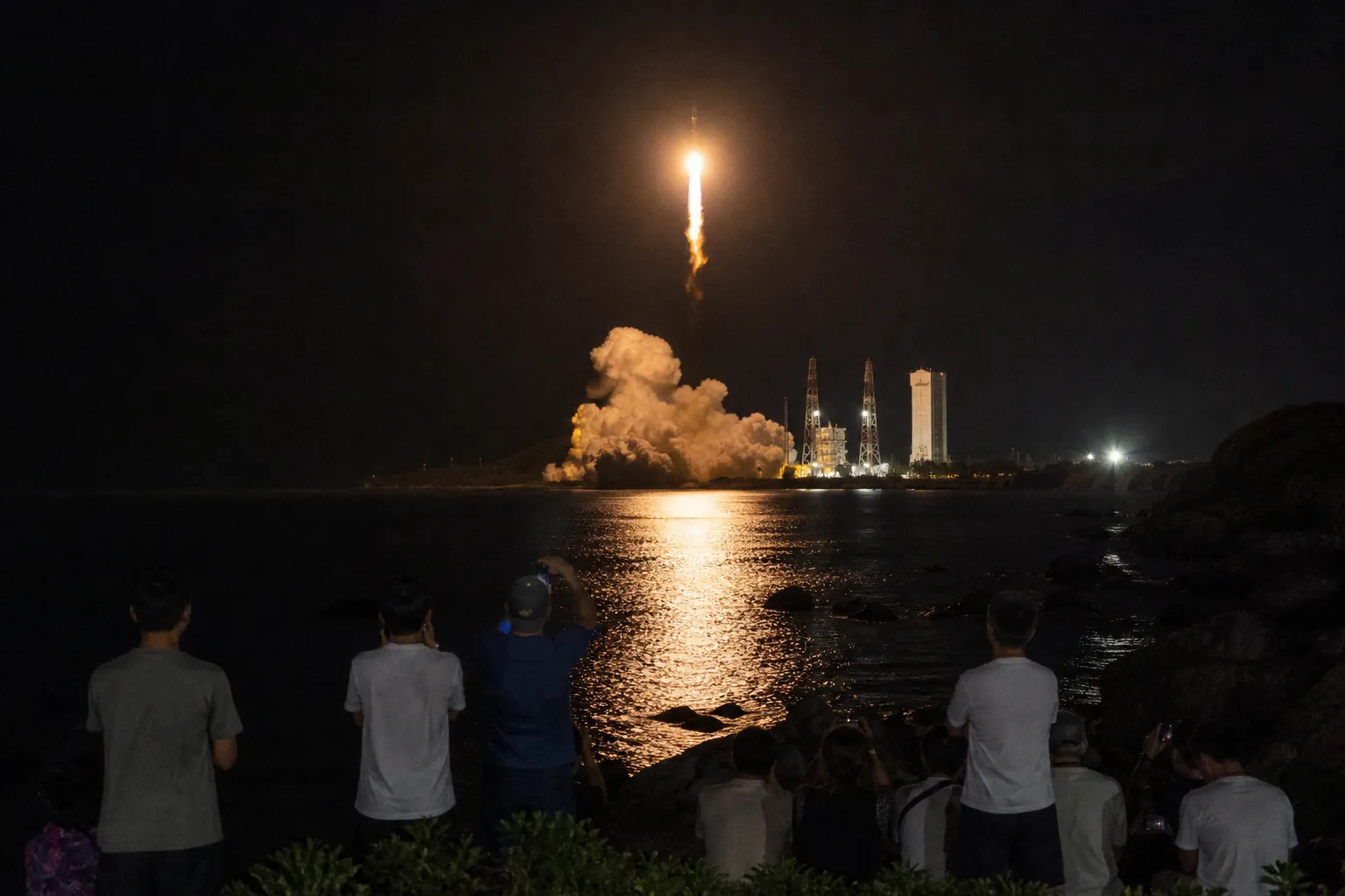 L'apport des satellites LEO pour optimiser la précision et la convergence du système BeiDou-3